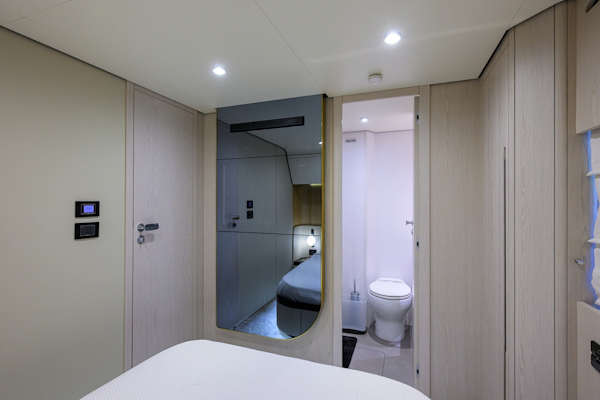 Azimut-Fly 78 2024-DT78 Aventura-Florida-United States-Azimut 78  DT78  Guest Stateroom-6001963