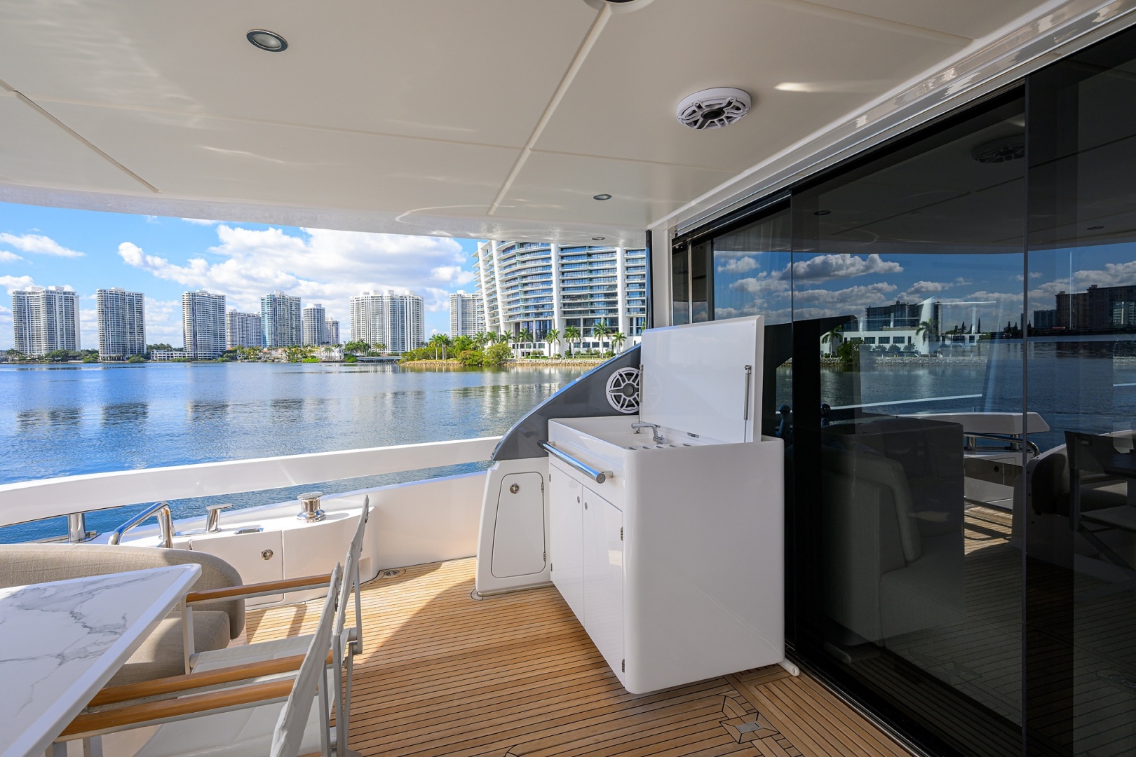 Azimut-Fly 78 2024-DT78 Aventura-Florida-United States-Azimut 78  DT78  Aft Deck-6001811 | Thumbnail