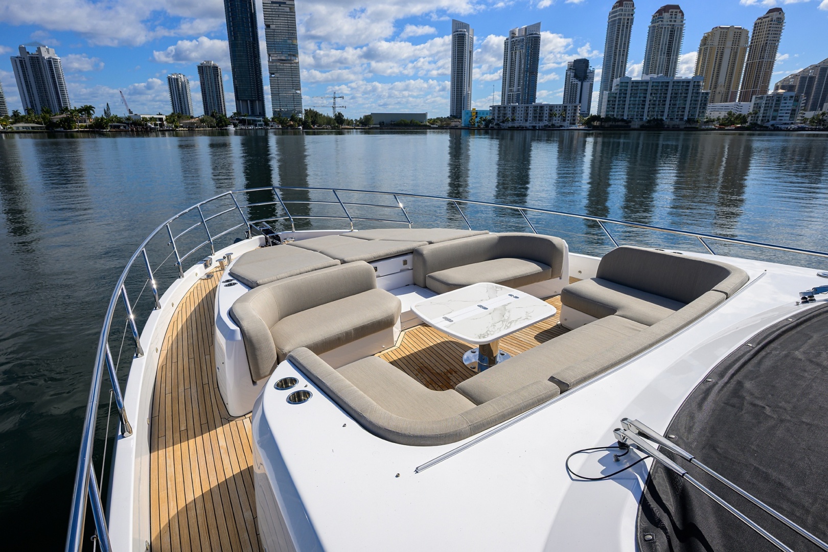 Azimut-Fly 78 2024-DT78 Aventura-Florida-United States-Azimut 78  DT78  Bow Seating-6001824 | Thumbnail