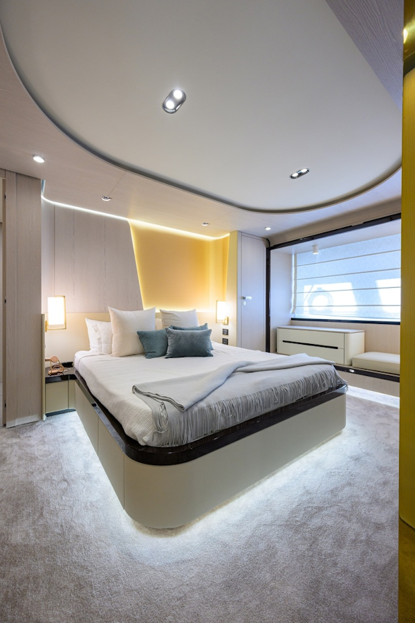 Azimut-Fly 78 2024-DT78 Aventura-Florida-United States-Azimut 78  DT78  Master Stateroom-6001896