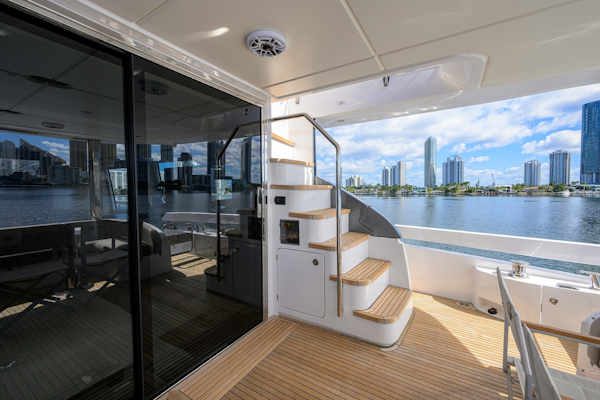 Azimut-Fly 78 2024-DT78 Aventura-Florida-United States-Azimut 78  DT78  Aft Deck-6001810