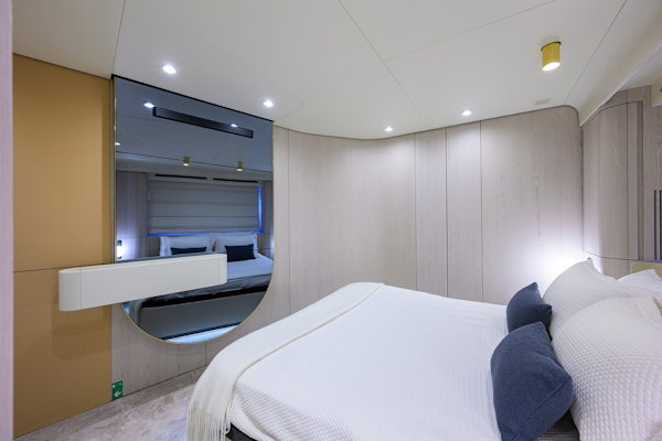 Azimut-Fly 78 2024-DT78 Aventura-Florida-United States-Azimut 78  DT78  Forward Stateroom-6001882