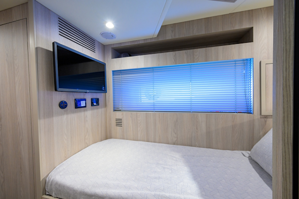 Azimut-Fly 78 2024-DT78 Aventura-Florida-United States-Azimut 78  DT78  Guest Stateroom-6001831