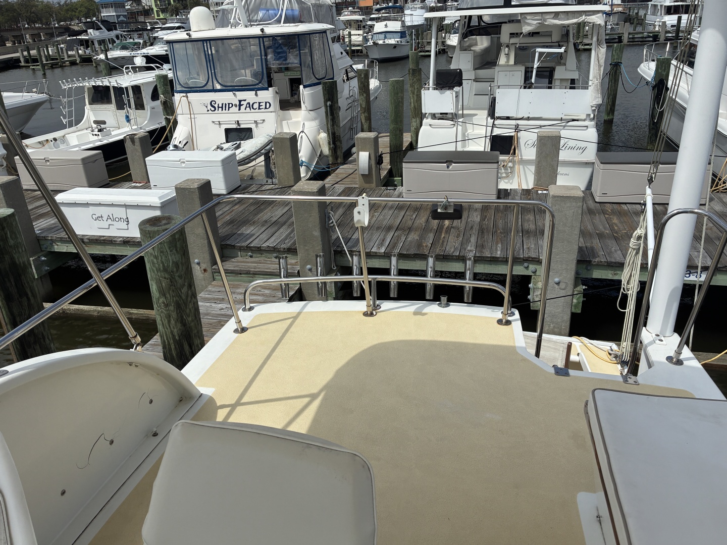 Duffy-35 Flybridge 1989-Kreweboat Bay St. Louis-Mississippi-United States-1989 Duffy 35 Flybridge  Aft Flybridge-6009617 | Thumbnail
