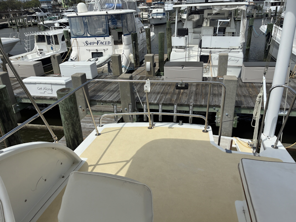 Duffy-35 Flybridge 1989-Kreweboat Bay St. Louis-Mississippi-United States-1989 Duffy 35 Flybridge  Aft Flybridge-6009617