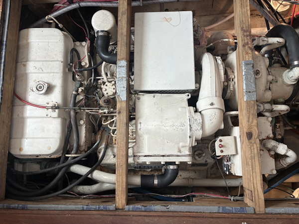 Duffy-35 Flybridge 1989-Kreweboat Bay St. Louis-Mississippi-United States-1989 Duffy 35 Flybridge  Engine-6009585