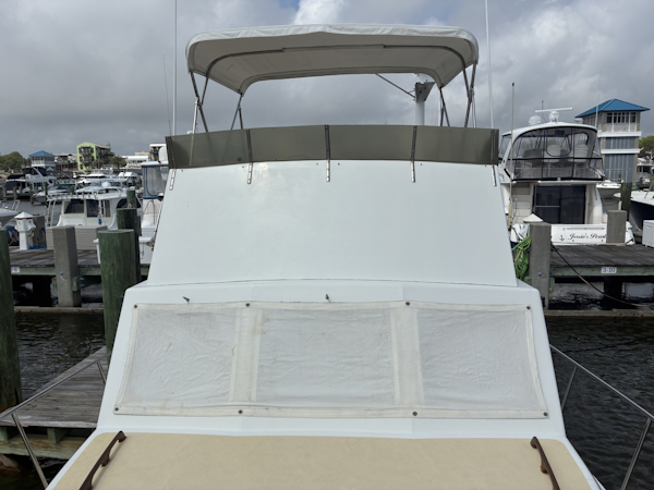 Duffy-35 Flybridge 1989-Kreweboat Bay St. Louis-Mississippi-United States-1989 Duffy 35 Flybridge  Windshield-6009648