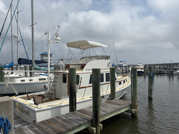 Duffy-35 Flybridge 1989-Kreweboat Bay St. Louis-Mississippi-United States-1989 Duffy 35 Flybridge  Starboard profile-6009674