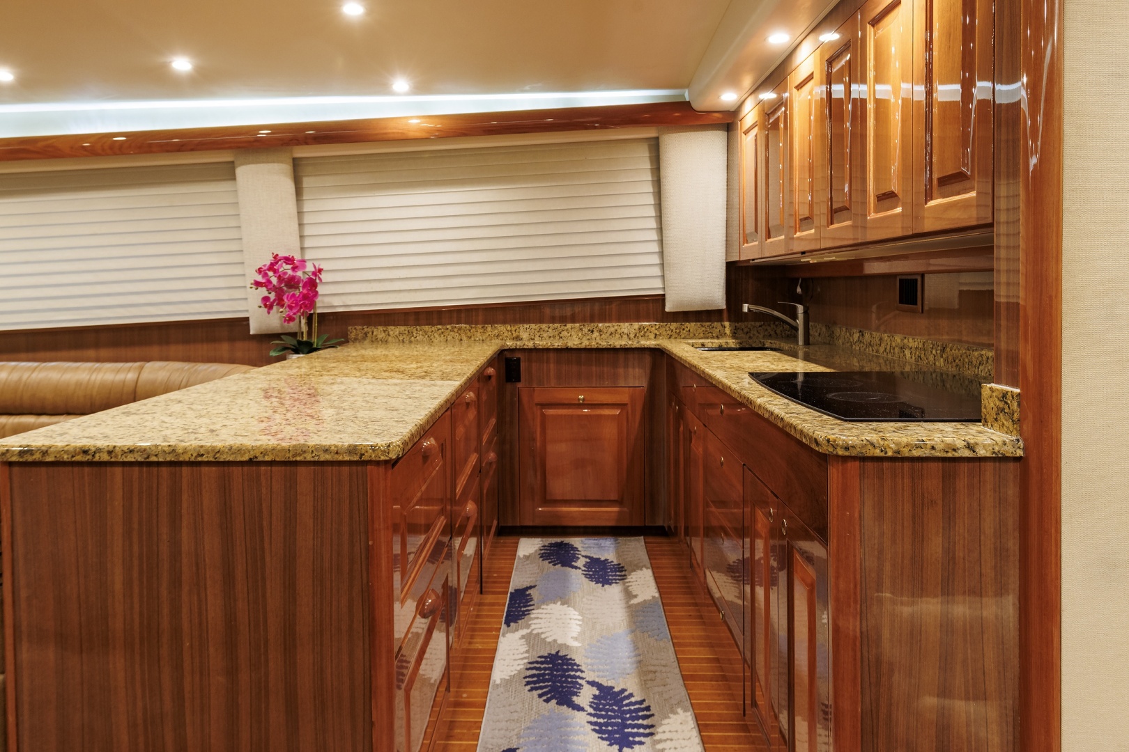Viking-61 Convertible 2005-YOLO Westbrook-Connecticut-United States-Viking 61 YOLO  Galley-6006639 | Thumbnail