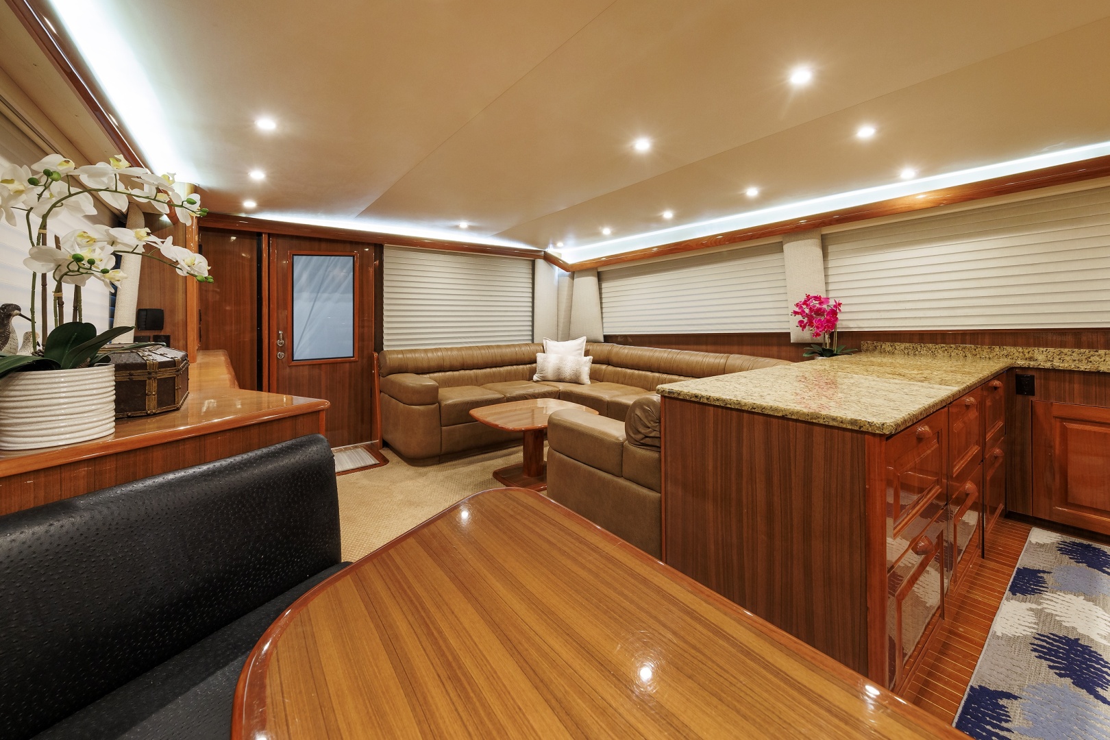 Viking-61 Convertible 2005-YOLO Westbrook-Connecticut-United States-Viking 61 YOLO  Galley & Salon-6006638 | Thumbnail