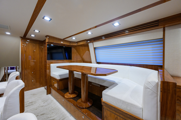 Viking-80 Skybridge 2023-MERCEDES Cabo San Lucas-Mexico-Viking 80 MERCEDES  Dinette-6008681