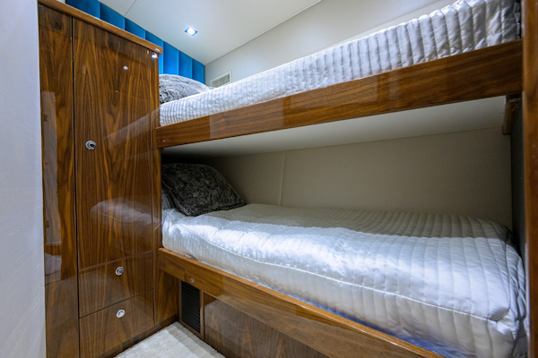 Viking-80 Skybridge 2023-MERCEDES Cabo San Lucas-Mexico-Viking 80 MERCEDES  Forward Starboard Guest Stateroom-6008695