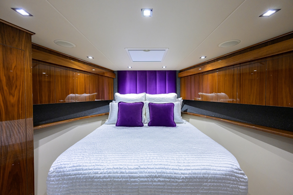 Viking-80 Skybridge 2023-MERCEDES Cabo San Lucas-Mexico-Viking 80 MERCEDES  Forward Guest Stateroom-6008690