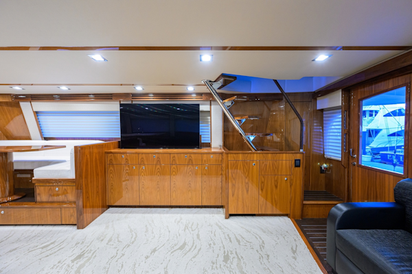 Viking-80 Skybridge 2023-MERCEDES Cabo San Lucas-Mexico-Viking 80 MERCEDES  Salon-6008680