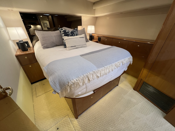 Viking-52 Convertible 2003-LET IT RAIN Bridgeport-Connecticut-United States-Viking 52 LET IT RAIN  Master Stateroom-6047459