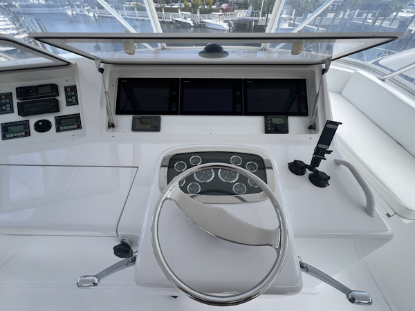 Viking-52 Convertible 2003-LET IT RAIN Bridgeport-Connecticut-United States-Viking 52 LET IT RAIN  Helm-6046063