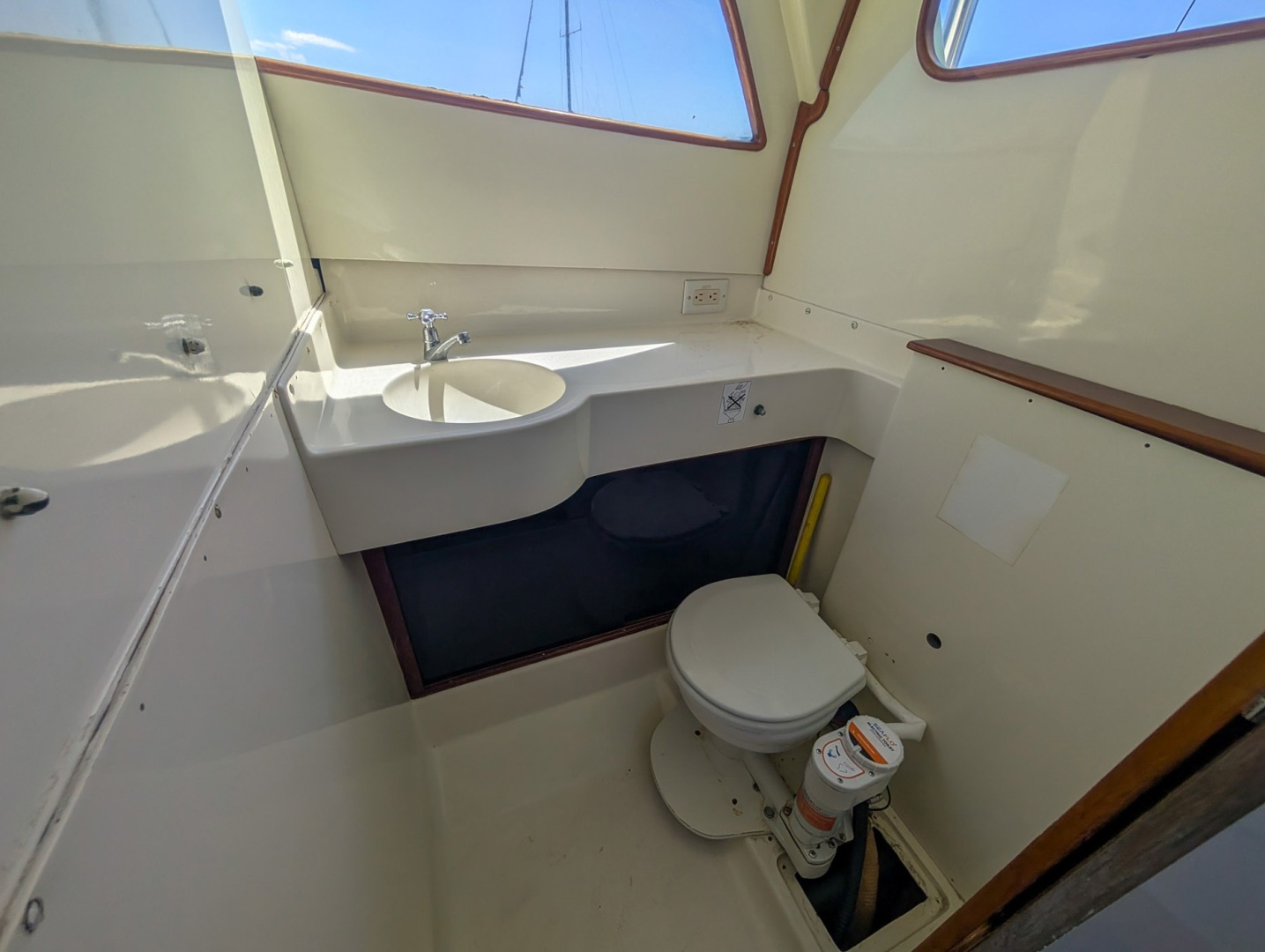 Bertram-Sportfisher 1973-Bachata Tamarindo-Costa Rica-6009447 | Thumbnail