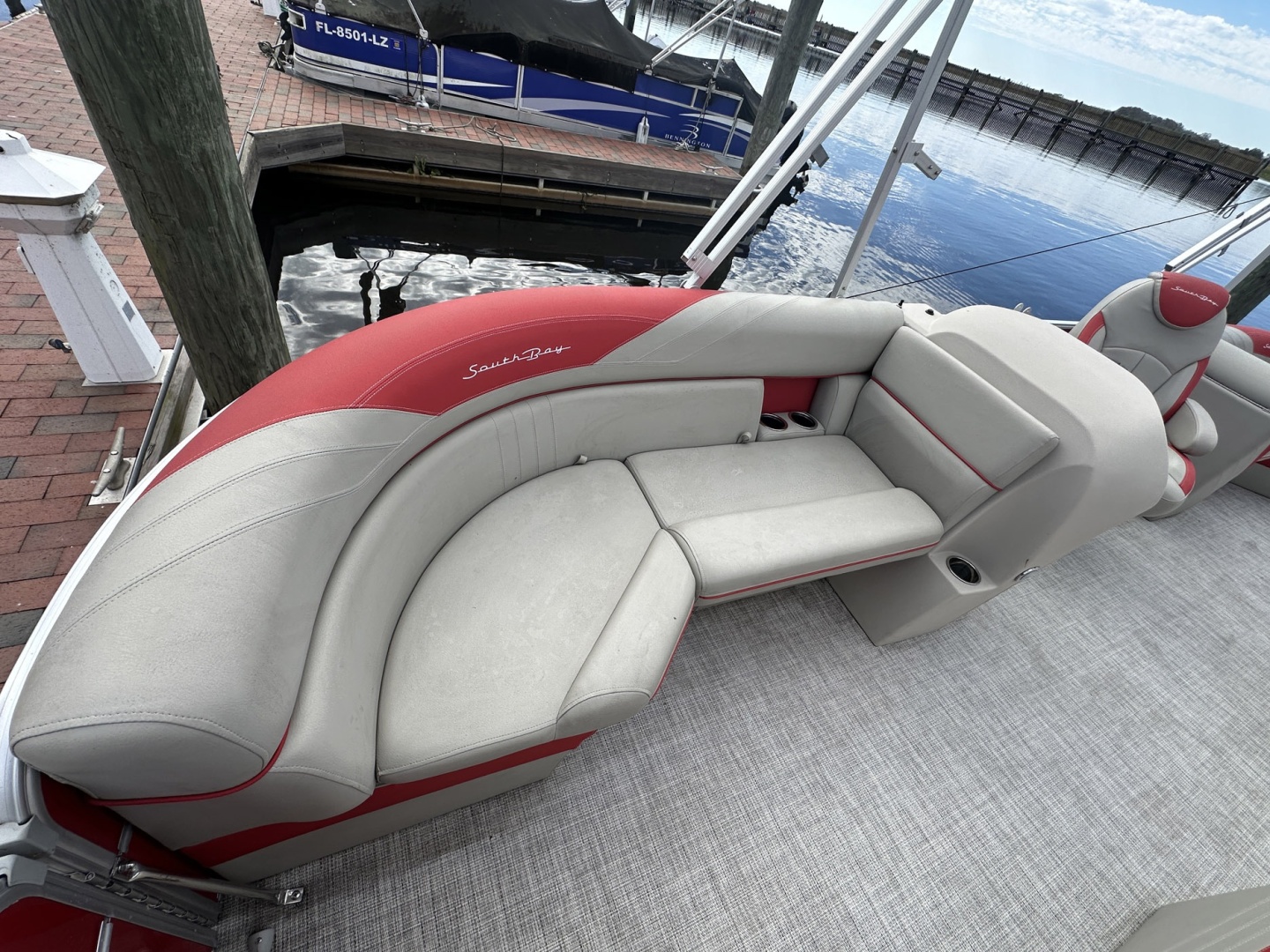 South Bay-LE Series Tri Hull 2022-Big Red Kissimmee-Florida-United States-6010026 | Thumbnail