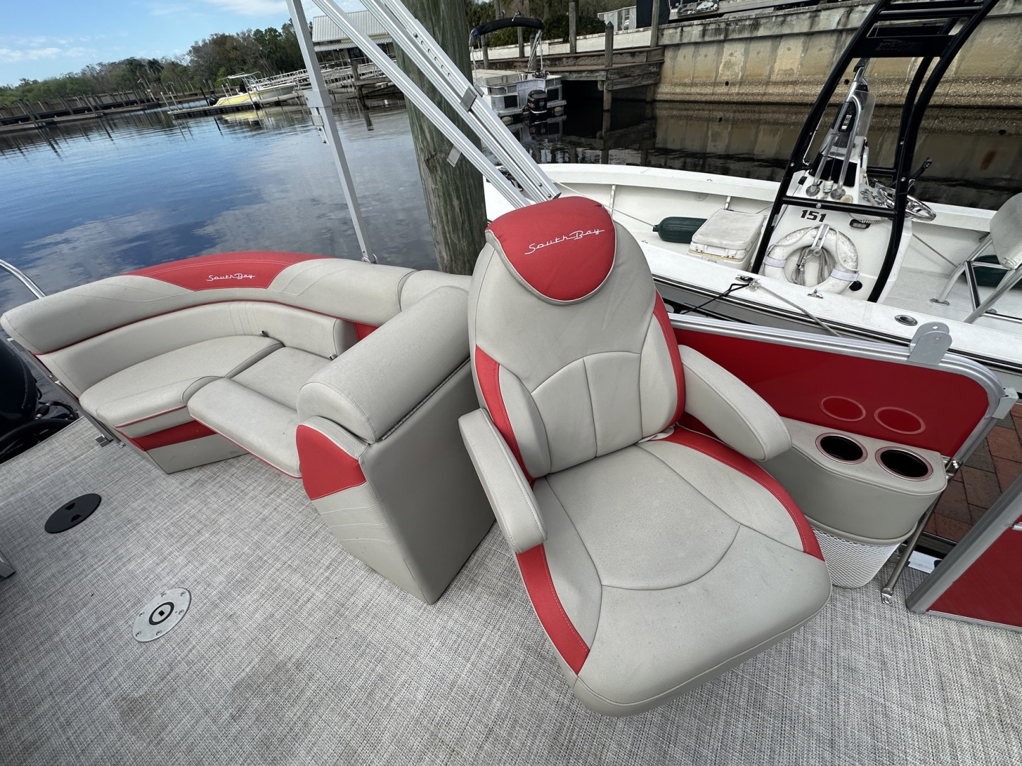 South Bay-LE Series Tri Hull 2022-Big Red Kissimmee-Florida-United States-6010027 | Thumbnail
