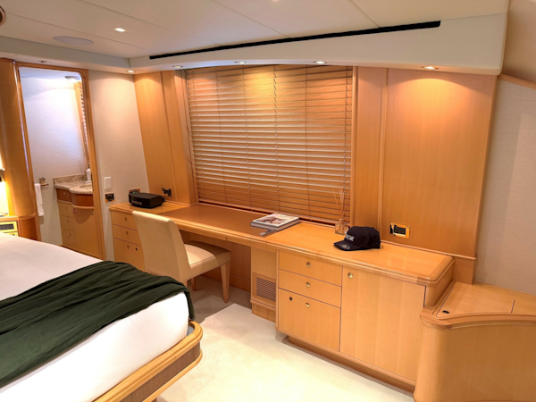 Crescent 2000-FAVOR Newport-Rhode Island-United States-6493974