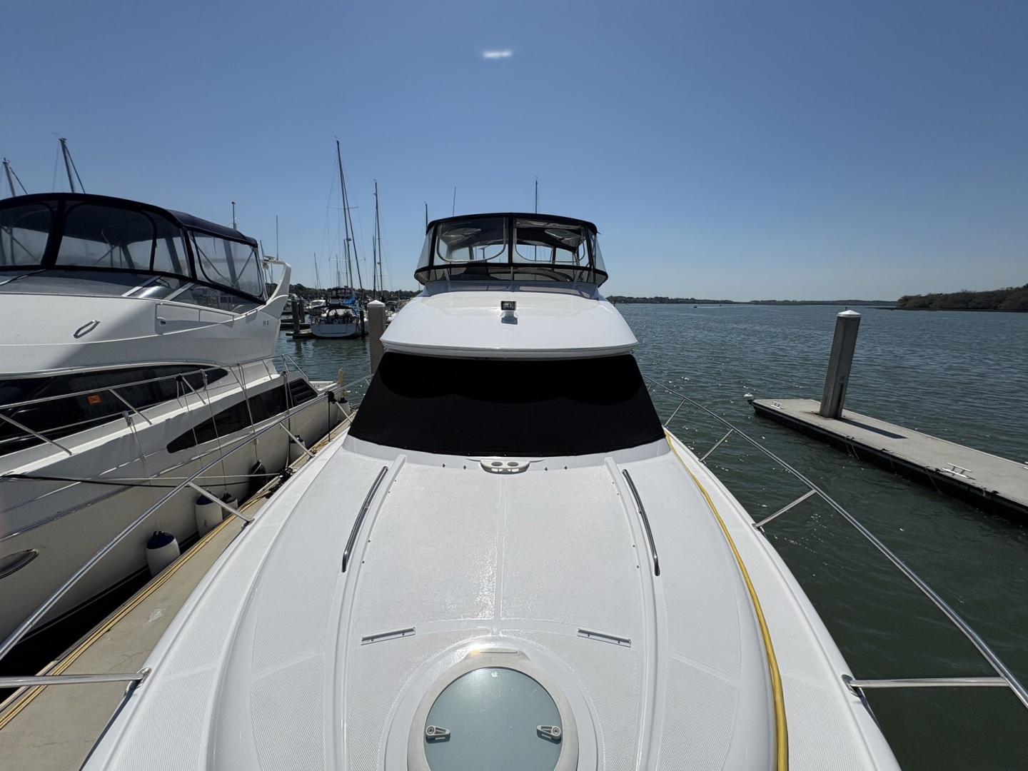 Meridian-411 Sedan 2005-Solitude Hilton Head-South Carolina-United States-6013074 | Thumbnail