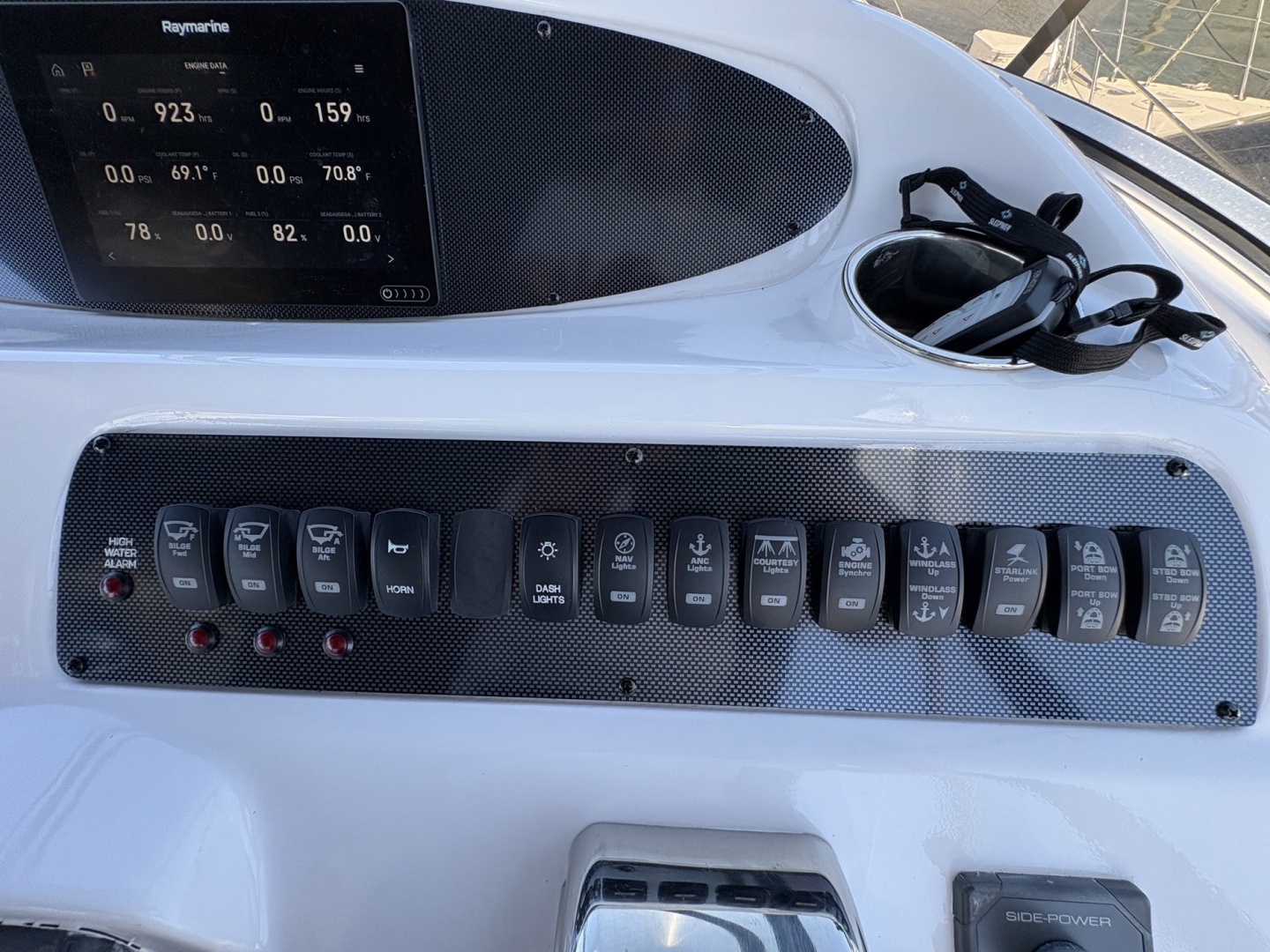 Meridian-411 Sedan 2005-Solitude Hilton Head-South Carolina-United States-6013072 | Thumbnail