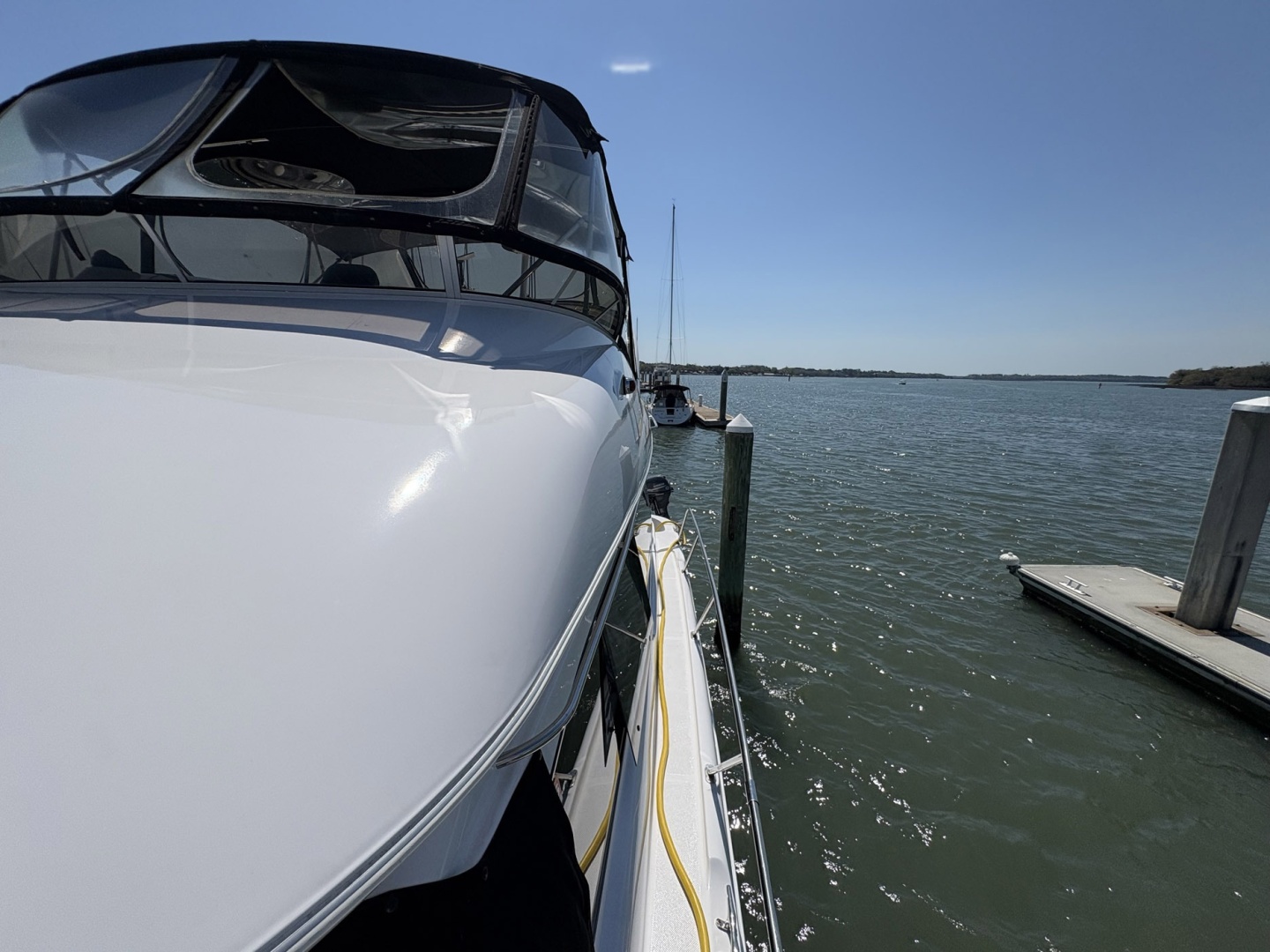 Meridian-411 Sedan 2005-Solitude Hilton Head-South Carolina-United States-6013075 | Thumbnail