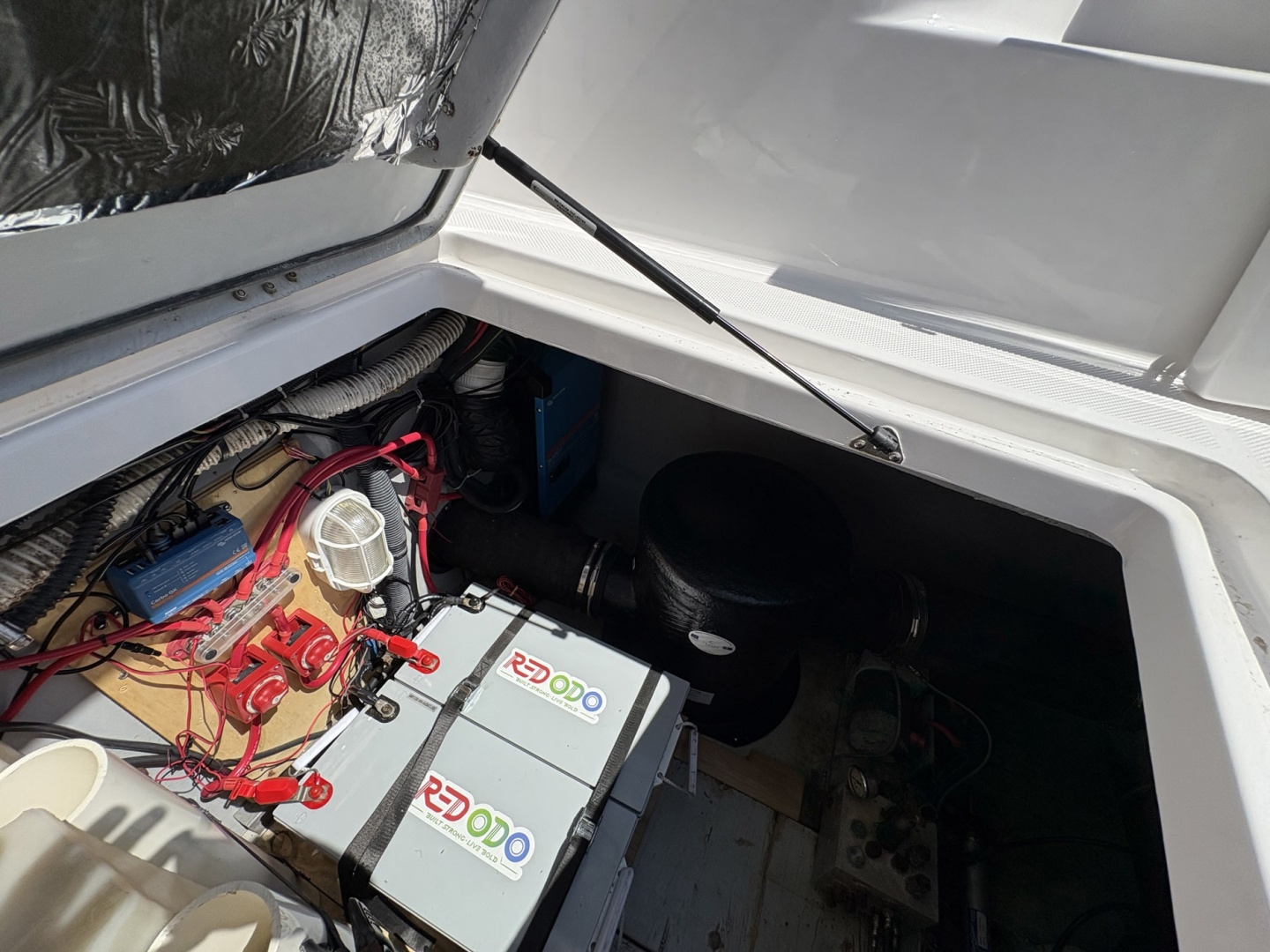 Meridian-411 Sedan 2005-Solitude Hilton Head-South Carolina-United States-6013098 | Thumbnail