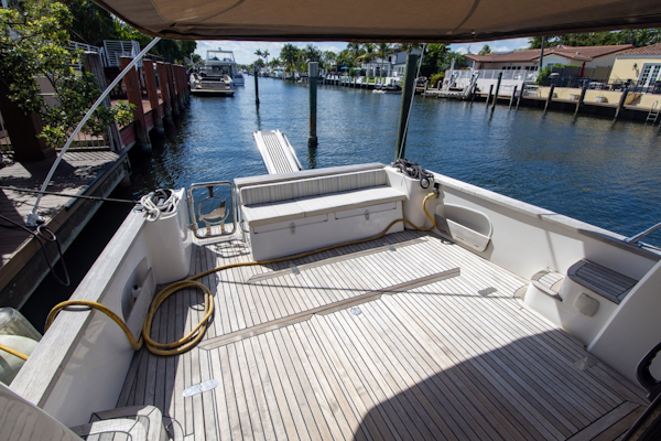 Monachus Issa-45 Issa 2019-45 Issa Fort Lauderdale-Florida-United States-6016797