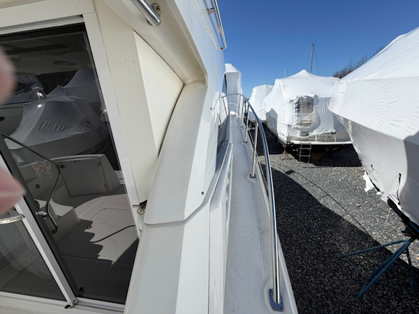 Sea Ray-Sedan Bridge 2007 -Essex-Maryland-United States-6017251