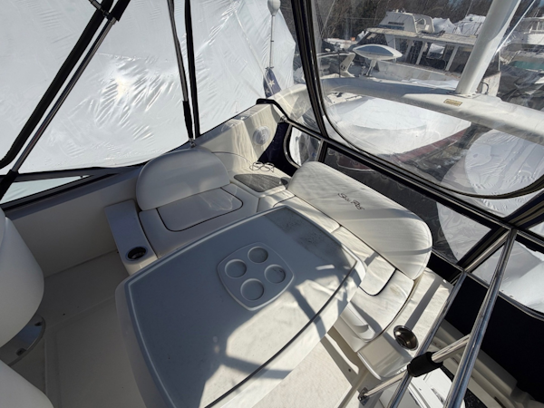 Sea Ray-Sedan Bridge 2007 -Essex-Maryland-United States-6017257
