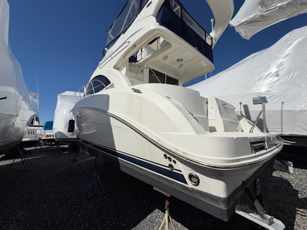Sea Ray-Sedan Bridge 2007 -Essex-Maryland-United States-6017190