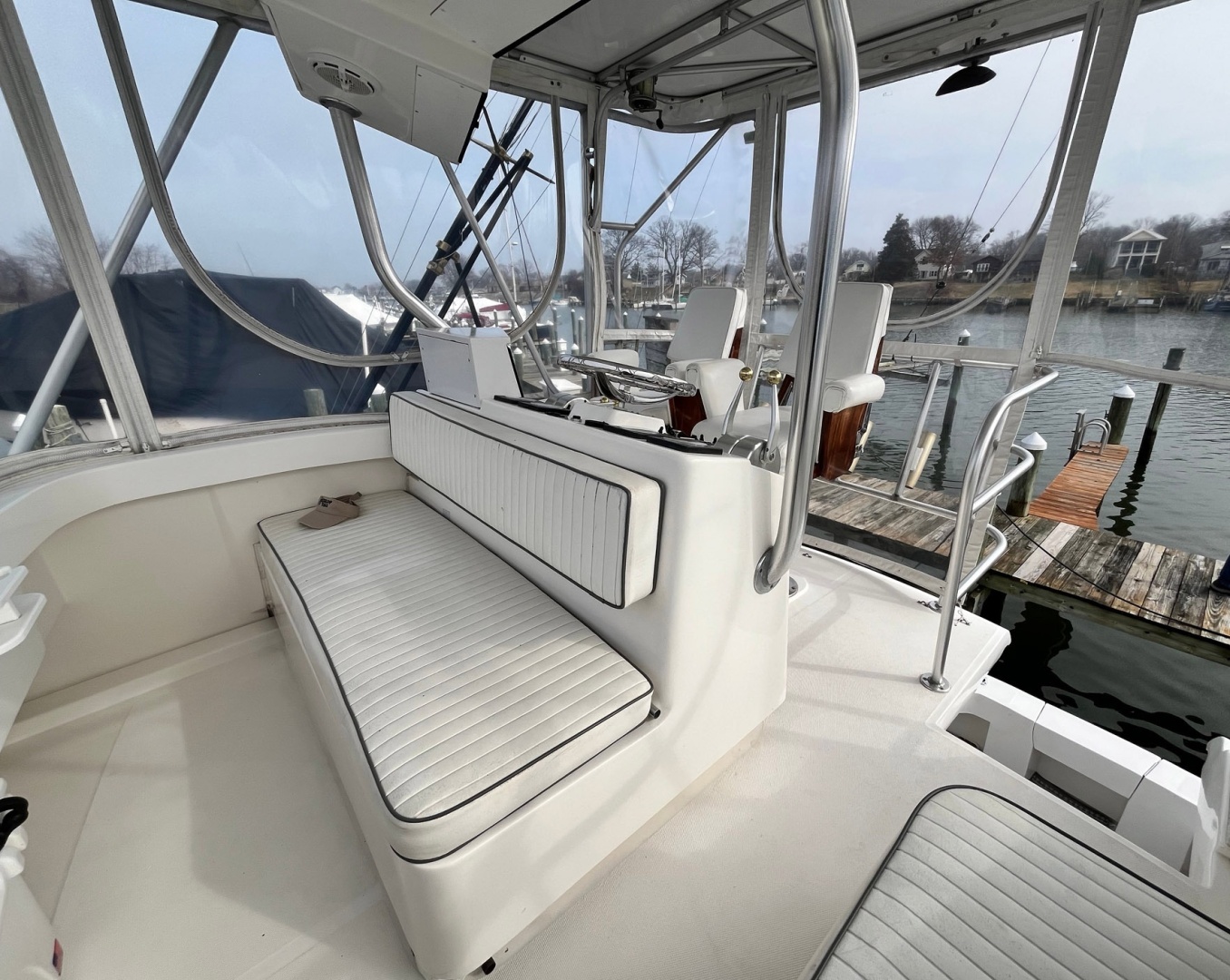 Luhrs-40 Convertible 2003-CATCHER Essex-Maryland-United States-6019132 | Thumbnail