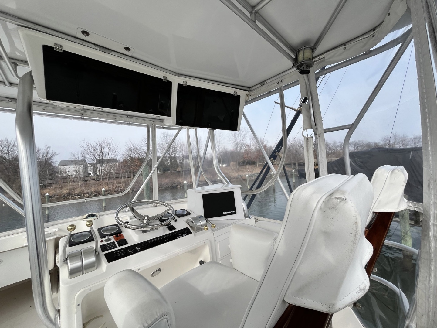 Luhrs-40 Convertible 2003-CATCHER Essex-Maryland-United States-6019134 | Thumbnail