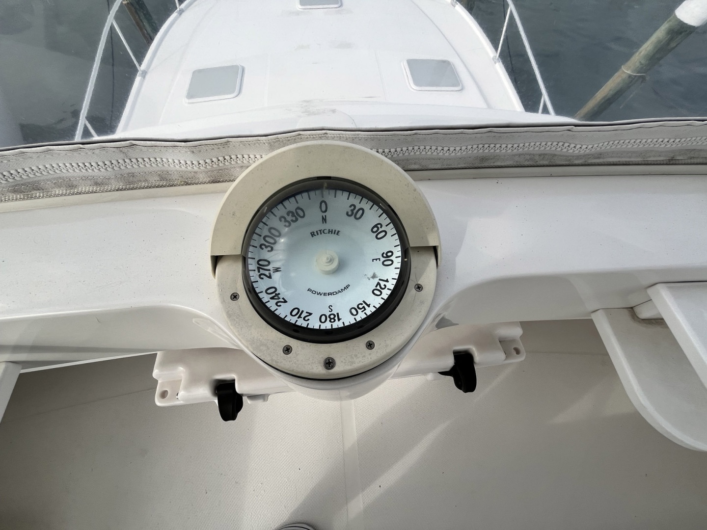 Luhrs-40 Convertible 2003-CATCHER Essex-Maryland-United States-6019133 | Thumbnail