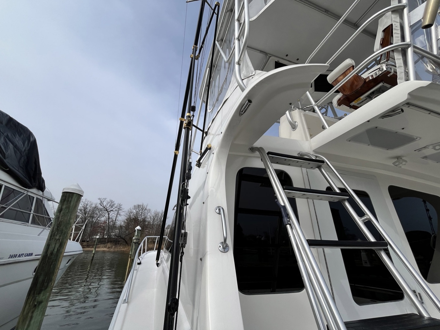 Luhrs-40 Convertible 2003-CATCHER Essex-Maryland-United States-6019126 | Thumbnail