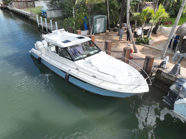 Pursuit 2024 -Miami-Florida-United States-6022473