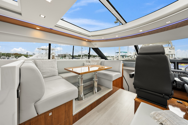 Riviera-6000 SPORT YACHT 2024 -Miami-Florida-United States-6024296