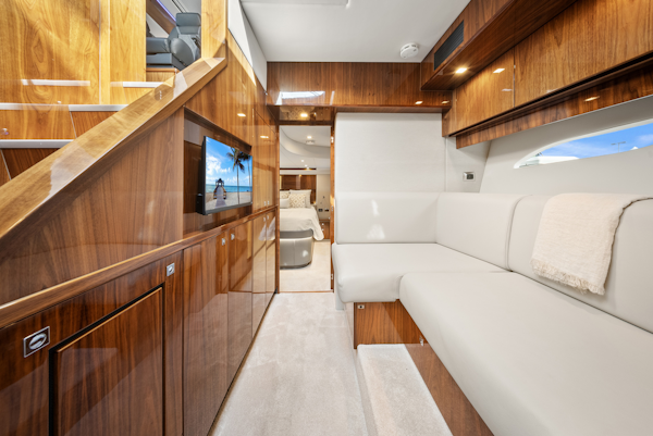 Riviera-6000 SPORT YACHT 2024 -Miami-Florida-United States-6024312