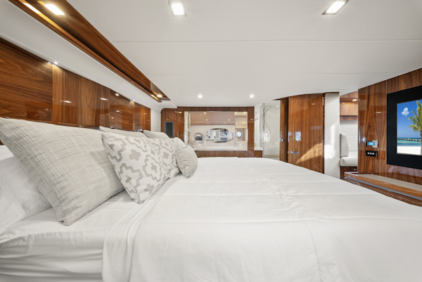 Riviera-6000 SPORT YACHT 2024 -Miami-Florida-United States-6024325