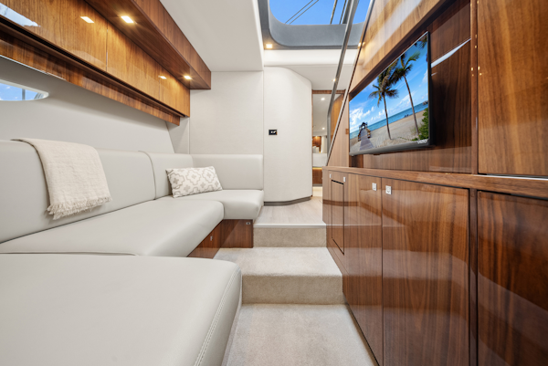 Riviera-6000 SPORT YACHT 2024 -Miami-Florida-United States-6024313