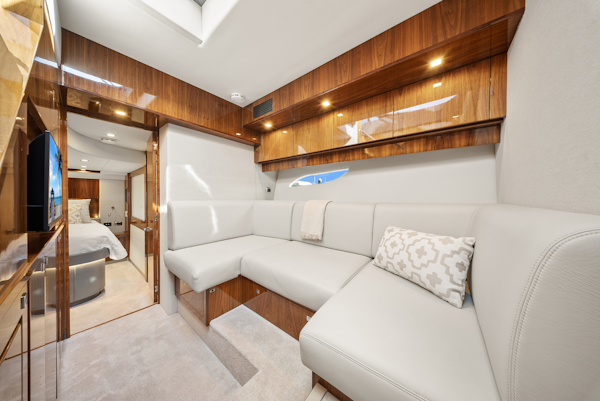 Riviera-6000 SPORT YACHT 2024 -Miami-Florida-United States-6024311