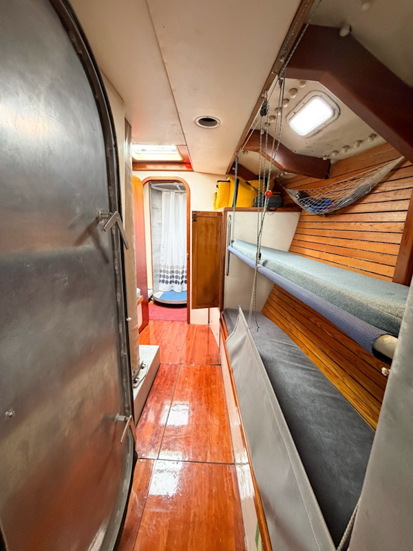 Custom 1998-Silver Bullet New Bern-North Carolina-United States-Watertight door -6071626