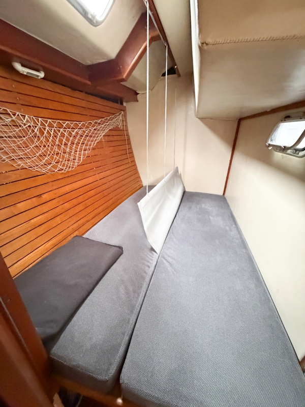 Custom 1998-Silver Bullet New Bern-North Carolina-United States-Aft stateroom berth-6071625