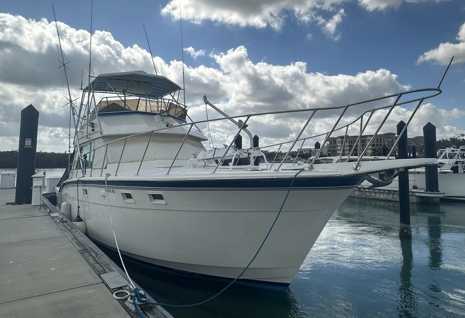 Hatteras-43 Convertible 1981-Bugsy Ft. Pierce-Florida-United States-6027719 | Thumbnail