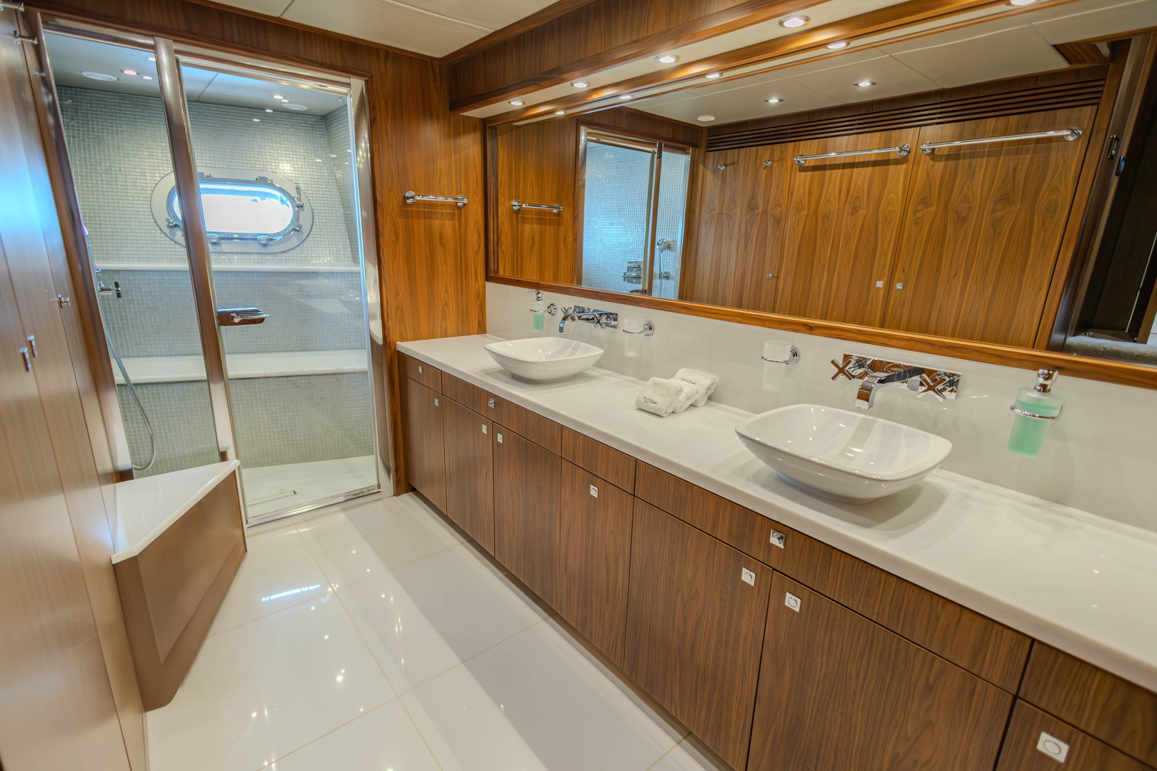 Sunseeker-131 2014-Marin Fort Lauderdale-Florida-United States-6088731 | Thumbnail