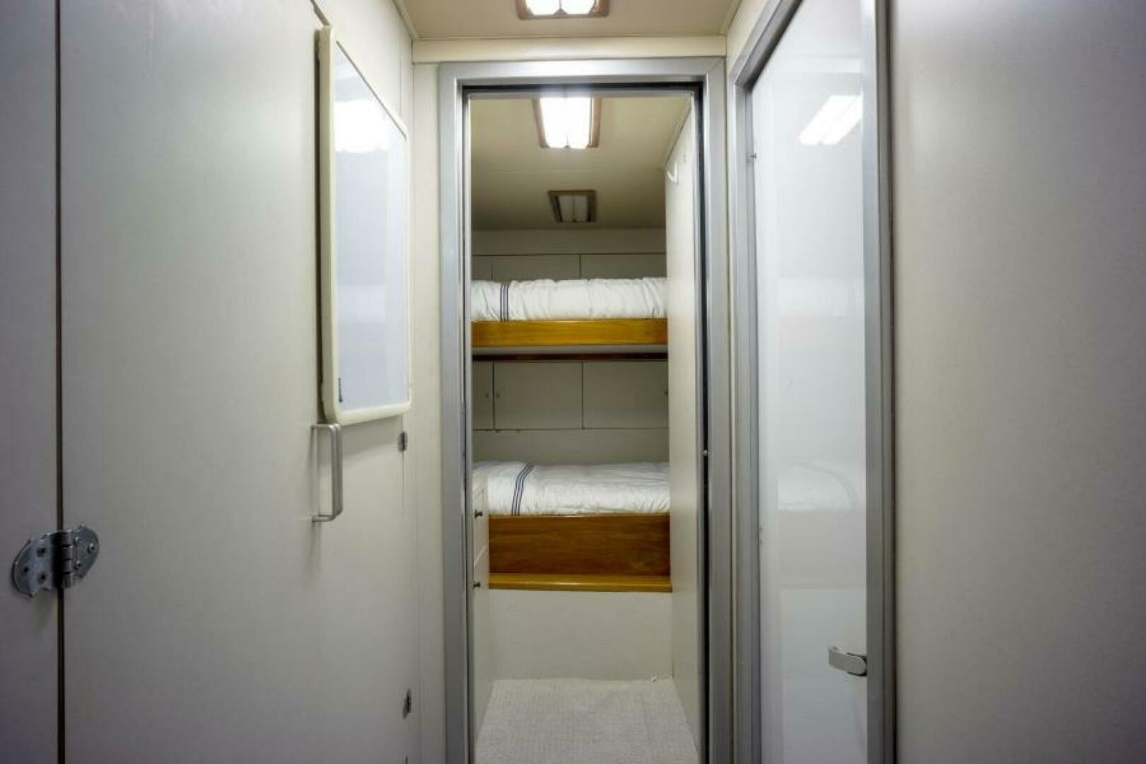 Sea Force IX-Enclosed Flybridge 2005-REEL DEAL  Miami Beach-Florida-United States-6028737 | Thumbnail