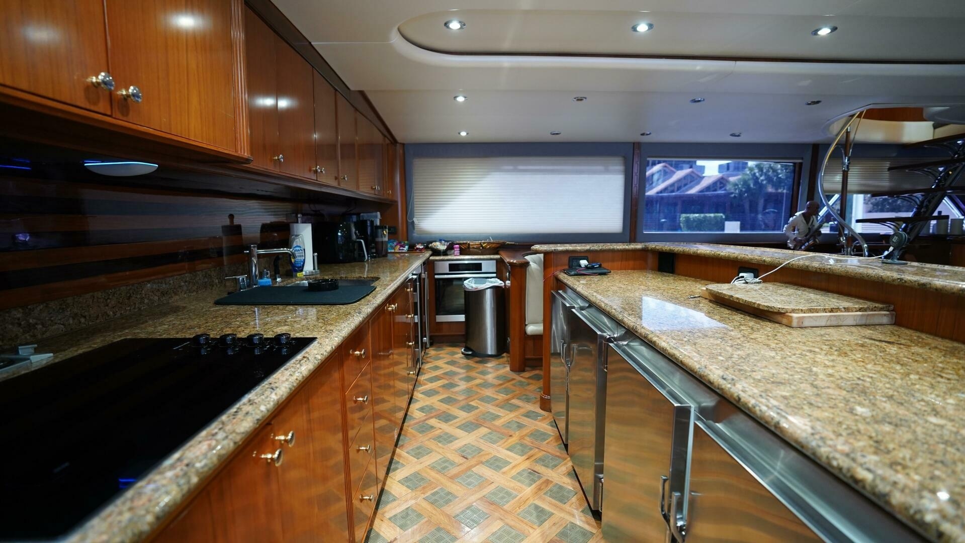 Sea Force IX-Enclosed Flybridge 2005-REEL DEAL  Miami Beach-Florida-United States-6028699 | Thumbnail