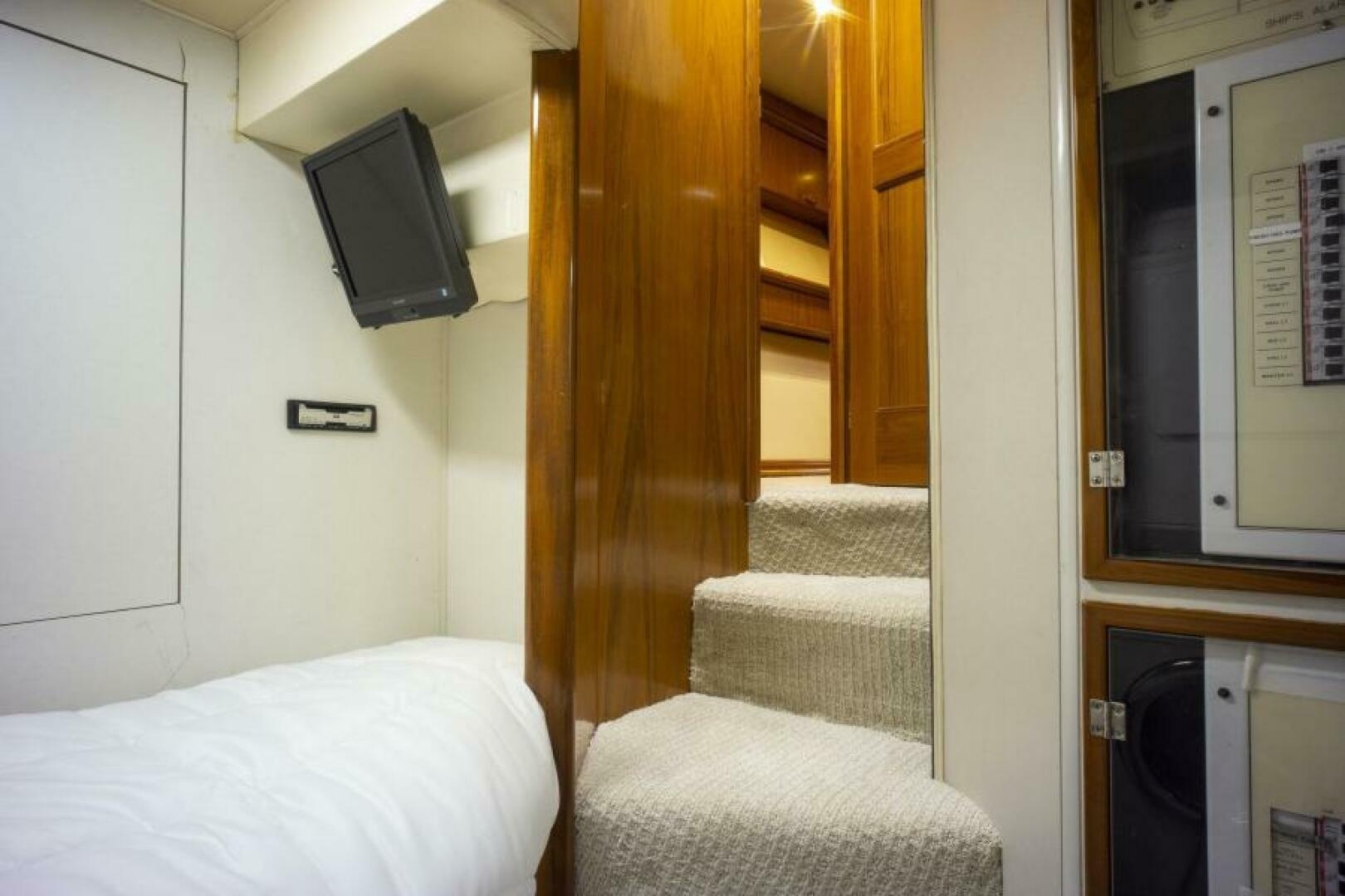 Sea Force IX-Enclosed Flybridge 2005-REEL DEAL  Miami Beach-Florida-United States-6028738 | Thumbnail
