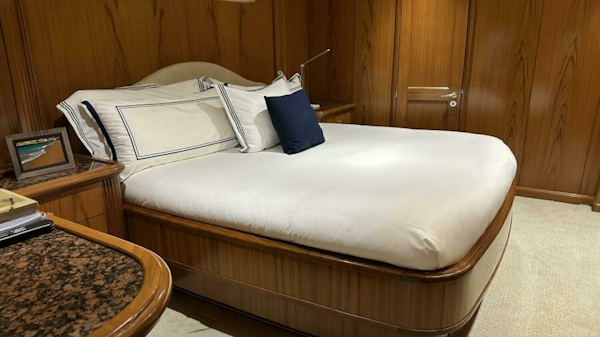 Sea Force IX-Enclosed Flybridge 2005-REEL DEAL  Miami Beach-Florida-United States-6028727